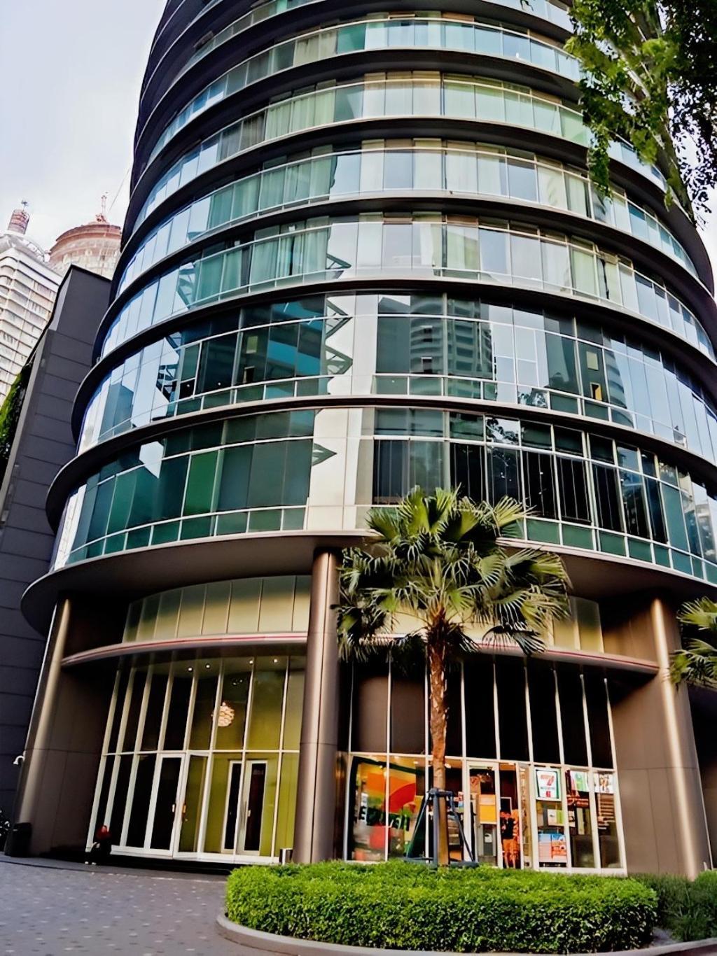 Vortex Hotel Suites Klcc At Kuala Lumpur City Center エクステリア 写真