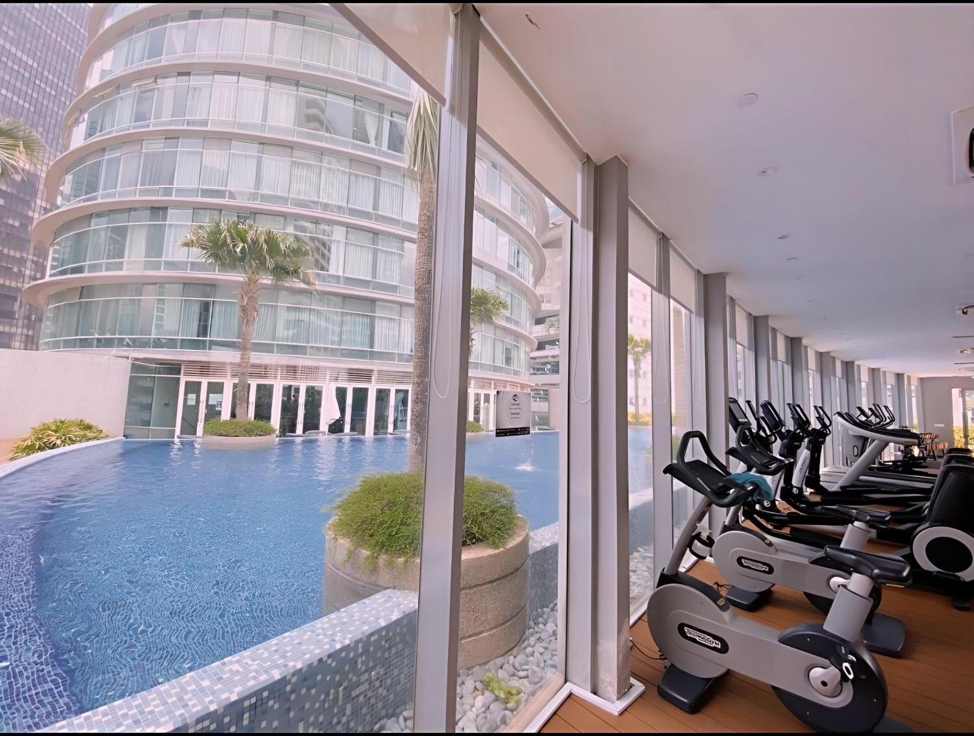 Vortex Hotel Suites Klcc At Kuala Lumpur City Center エクステリア 写真