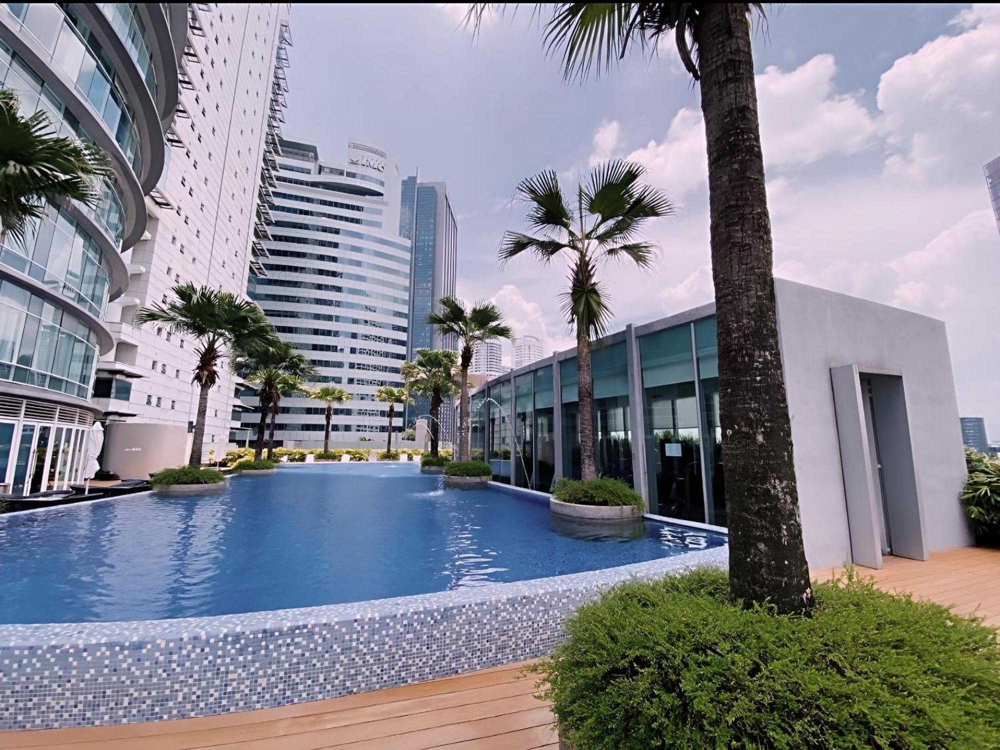 Vortex Hotel Suites Klcc At Kuala Lumpur City Center エクステリア 写真